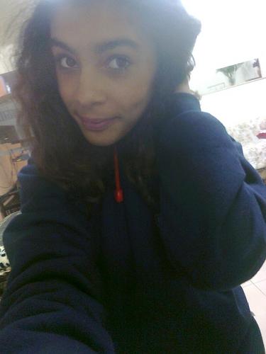 As vezes a Juh tem umas atitudes bem infantis e eu bato nela :3 mais eu amo essa vadia aquiie e amo demais :3 p. @DooceDiMoorango
