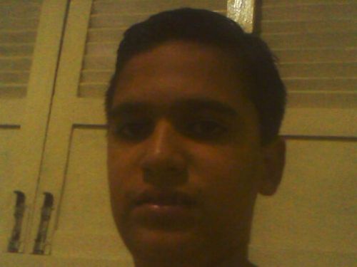 eu sou aquele carinha que e amigo de todos sou vaquero apaixonado gosto de um forro da peste