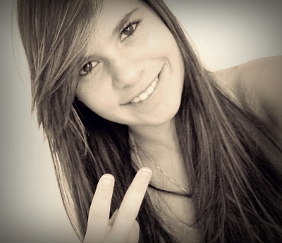 Paz,amor,sorriso,fé,amizade,alegria,abraço,beijo,musica e personalidade #SEMPRE :)