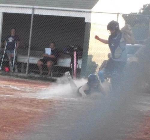 softballballer2's profile picture. are you lost? follow me! Cleatchaser and softball player! not looking for love but a good time with a baseball boy! #TeamDimples we kiss better ⚾