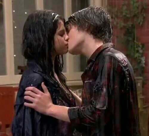 OhSnapItsMeAlex's profile picture. I Like to Poke things with a stick #DaddysPrincess Born in Cab 804 2 brothers Justin&Max || Taken By: @SupItsMeMason|| Harper Finkles Best Friend