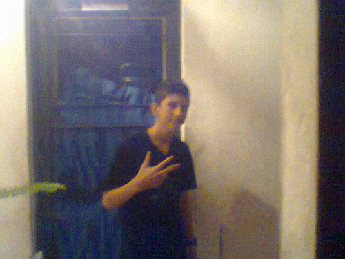 Estudante, botafoguense, skatista e surfista nas horas vagas
