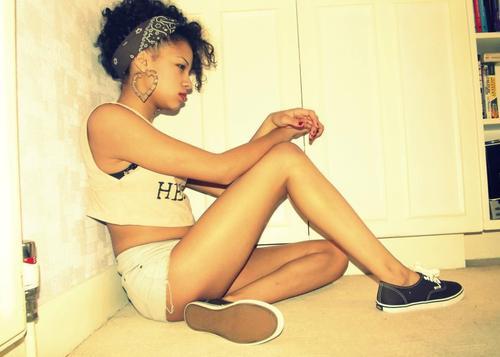 I love my friend. I have fun. Rollin papers when i want. Its family over everything. #TEAMV