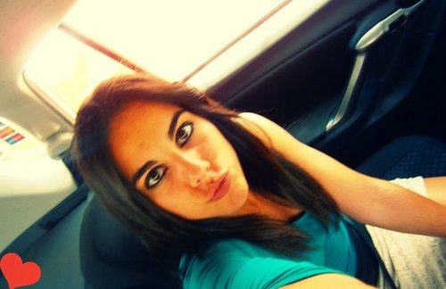 IreneMo80638981's profile picture. ola soi su amiga ya que irene que ella queria ver lo que la aprecio asique empiezo:
I: injenua
R:romantica
E:escritora
N:negativa
E:enloquecedora
:D