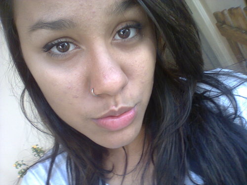 Larissinhaa,  chata,irritante, pirracenta,feliz,engraçada,idiota,legal.chocolate&Coca-cola..voleibol  . 2beijos