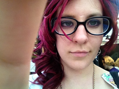 Dancer, artist, sock puppet manipulator and artistic creator of Button and her Notions! Coming at you from Columbus, OH.