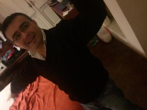 edu_ar0's profile picture. laburo como negro que soy....ahora  de Resistencia, a Cordoba..., un poco mas cerca de casa. pero bue´es lo que hay....