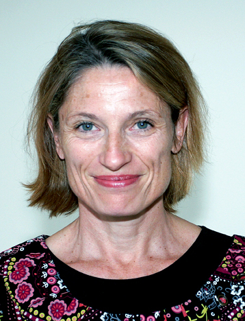 Ancienne journaliste,  aujourd'hui directrice de la communication du CNRS