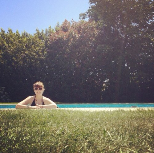 hollierae1's profile picture. Journalist. Described by some as a crazy Barbra Streisand fan.