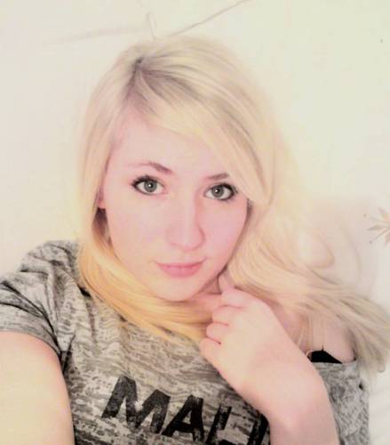 LizzieWiz91's profile picture. Finished Uni, I like to Squat and have the best social life!