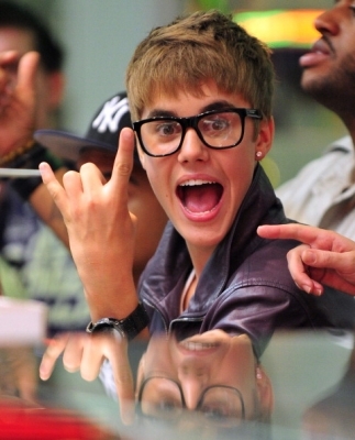 Bio pra que ?O Justin Bieber fez a musica #Boyfriend pensando em mim, ☺☻... Mênha&Minha so minha U.U @dreamisbieber