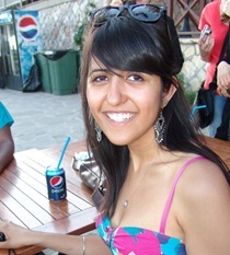 superbirdi's profile picture. 