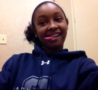 zyaprettygurl's profile picture. swag all day beast at track love life hmu