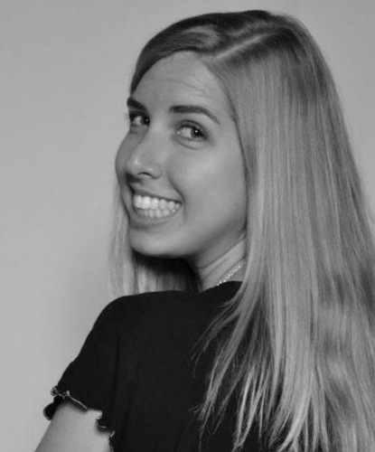Graphic designer, photographer, runner, and health freak from San Diego, California.