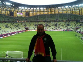 pedroadrover1's profile picture. 