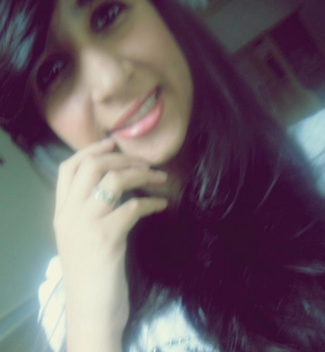 -  Prazer sou  Weelida,  16 anos ,Virginiana , meu amor maior é minha MÃE 
o resto é só ilusão :) ja tta bom  né ?  Segue pra saber mais *-*