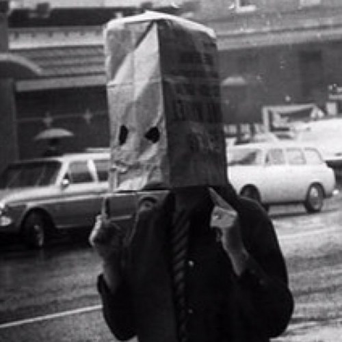 shitprkdalesays's profile picture. Queen, but like West West West.