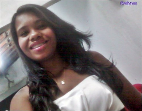 virgiana , 15 anos , mimada,chata  ,  ciumenta , #ABCDISTA , com  muiitoo orgulho s2