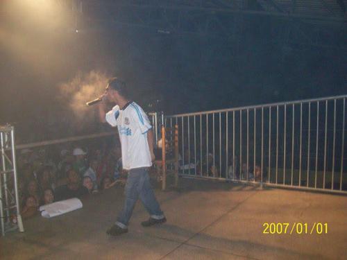 Sigam meu Twitter Oficial @MCRAFAOFICIAL , Vejam o video da minha musica BONDE DA X METAL, É só clicar e curtir http://t.co/ZvzNijDF5u