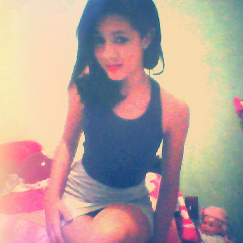 Cada cicatriz fez de mim o que sou hoje.(I believe and the rest, fuck) Sou a mulher do Zayn M,prazer :) 
http://t.co/h5Kz4Zp6sE