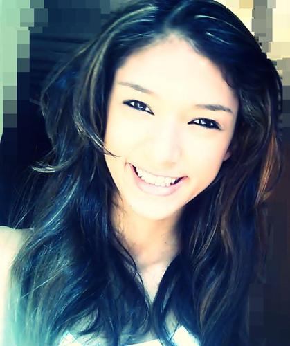Tenho medo de ficar um sgundo sem ti
. ♪♪ '
{Moô eeo' tte AMO} ♥