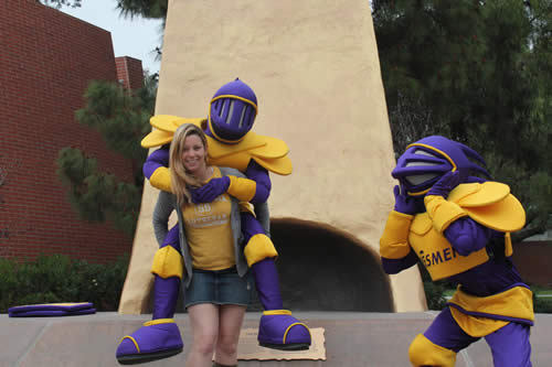 I'm a transfer peer advisor at Cal Lutheran. I'm a bio major and chem minor. I dance Hip Hop and love having a great time meeting new people! :D