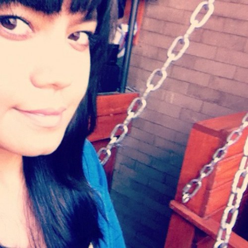 jnavaromakeup's profile picture. Love always wins