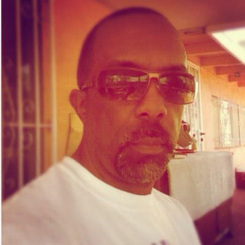 millsID's profile picture. Main Hustle: Senior Web Designer, 1105 Media, Education Group. Side Hustle: Founder, Mills Interactive Design. Passion: Co-founder/CEO, @kndrd.