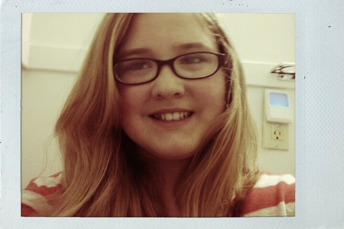 @carlyraejepsen follows me. i follow back loves ok bye xoxo