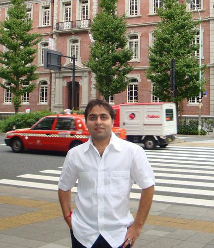 Founder Ava Global Logistics LLP. l Foodie l Travel Junkie l Farmer l Conservative Invester l Agri Commodities Trader.