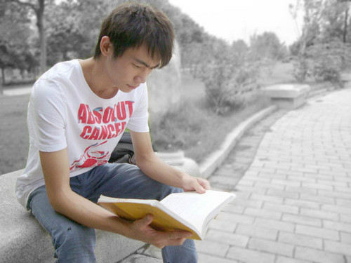 nigulashi's profile picture. 锄强扶弱行侠仗义的青铜刷高手