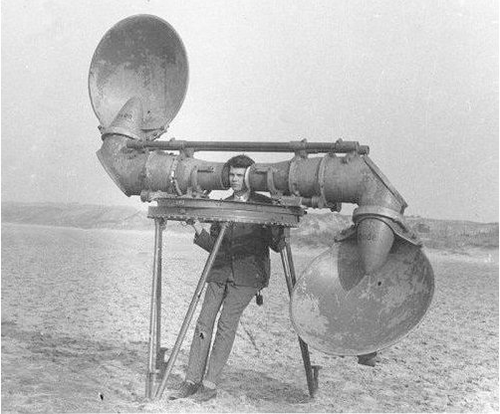 Etudiant en art et technologie sonore #radiophonie #electroacoustique #agriculture #jazzmanouche