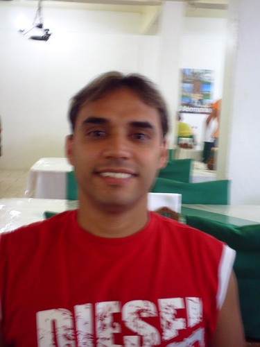 sou um cara muito legal, faço amizade fácil e gosto muito da minha vida. Sou Flamenguista com muito orgulho