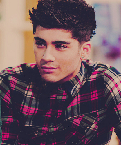 @justinbieber @onedirection @Real_Liam_Payne @NiallOfficial @zaynmalik @Harry_Styles @Louis_Tomlinson follow me plz?