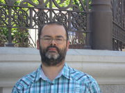 Divulgador científico, bloguero y biólogo.