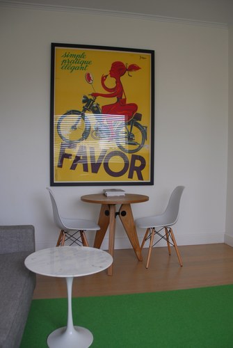ElwoodBeachApartment the ideal Melbourne short+long term pad.We’ll have you settled+smiling.Take a peep at your new rates $115per night http://t.co/1VgHRFlQ