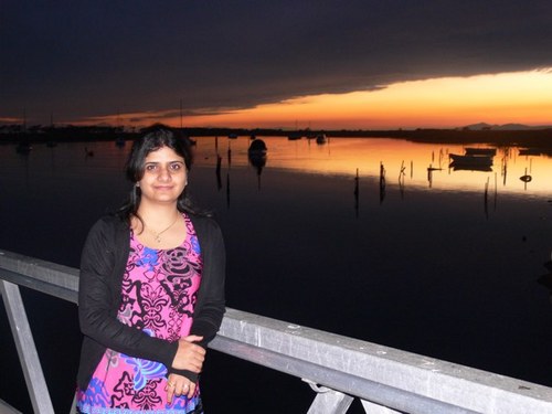 Manika16's profile picture. 