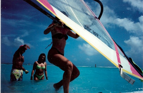 Gonna put the world away for a minute...Pretend I don't live in it. Sunshine gonna wash my blues away