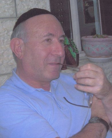 infojakob's profile picture. Sinds 35 jaar vrijgevestigd psychiater in Amsterdam, psychotherapeutische praktijk die Joodse ethiek met psychoanalyse combineert.