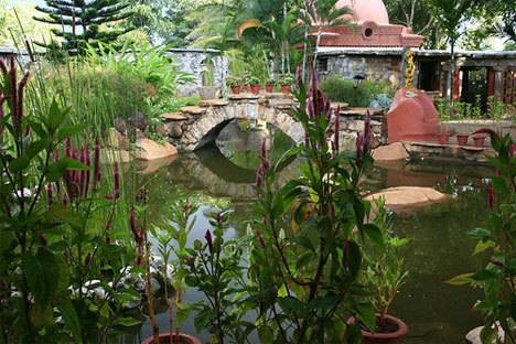 RenoirGirl55's profile picture. Tinker Tailer Soldier Spy/Richgirl Poorgirl Beggar Thief on SS Cabo de Hornos to Trinidad?