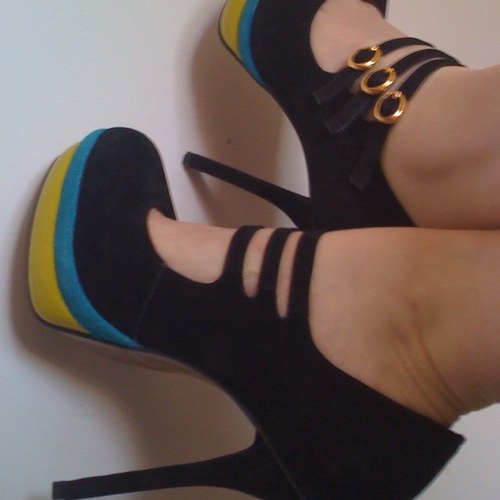 MsNaomiHolland's profile picture. English teacher, mother, makes a lot of cakes.