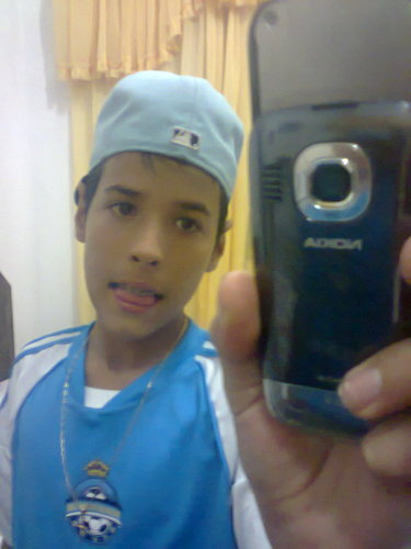 O que importa se você tem olhos verdes... se o vermelho dos  meus refletem o verde da natureza-bob marley
http://t.co/0NHKZ6SDRG
