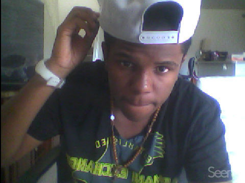 #Team ReaL Tweets#Team Funny#Team Taken#Team Follow Back#Part time #Rapper#Thinker#Artist#Team Virgo 9/10/95 & Lovee don't last but enjoy It while You can :/