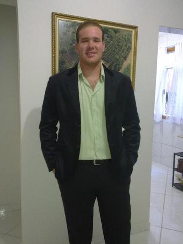 ThiagoDegasperi's profile picture. ItaloBrasileiro - Diretor Financeiro na Fazenda Membeca.