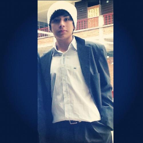 Amamos a Jhoon Ploop es super guapo inteligente y tiene todo nosotras respetamos a su novia! :D Nuestra fan numero 1# @96_fernie