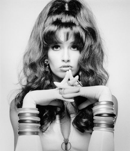 Anonymous_Femal's profile picture. Saying all the things you're thinking. #TEAMFOLLOWBACK