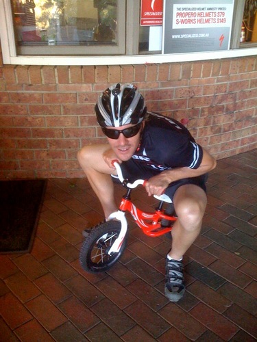 snowyfenton's profile picture. A nice outlet for irrelevant drivel.  I might babble about surfing, triathlon or financial markets, but I might not.