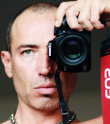 pascalelliott's profile picture. Pascal Elliott explores movement,bodies and portraits...