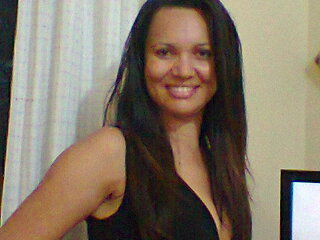 Clarice Ventura adoradora de Deus,  e casada com Amilton Barsanulfo temos  uma linda princesa a Yasmin.