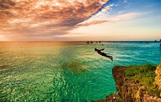 chriswwolf's profile picture. 